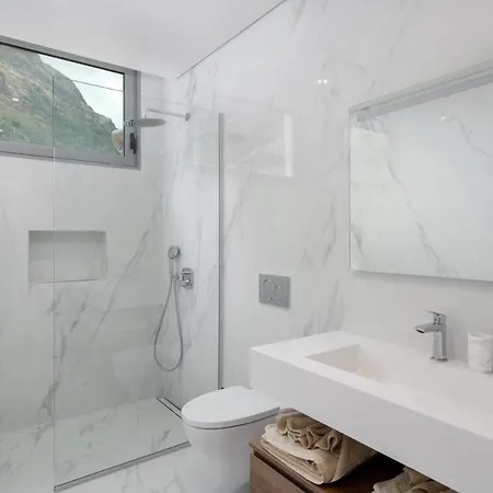 Vila Ourmadeira - Bayshore *